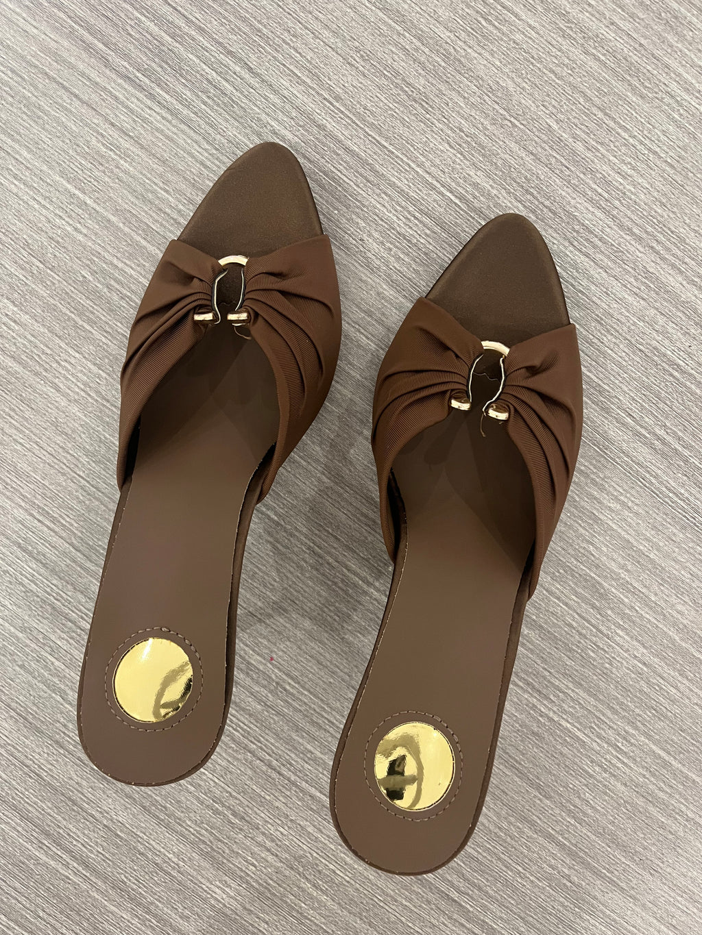 COFFEE-DATE MULE HEELS