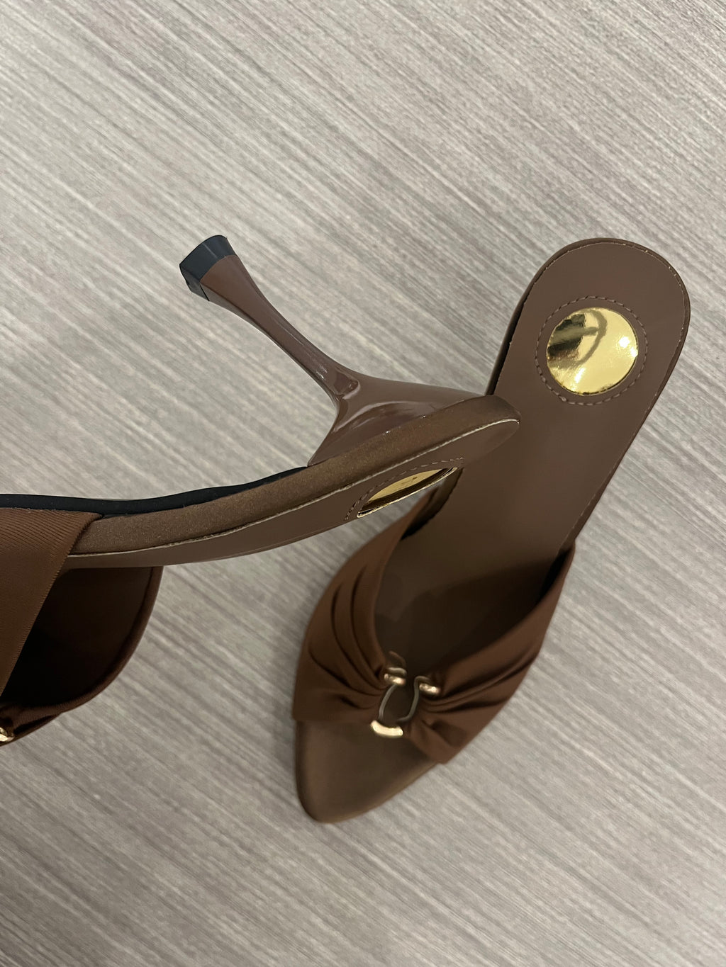 COFFEE-DATE MULE HEELS