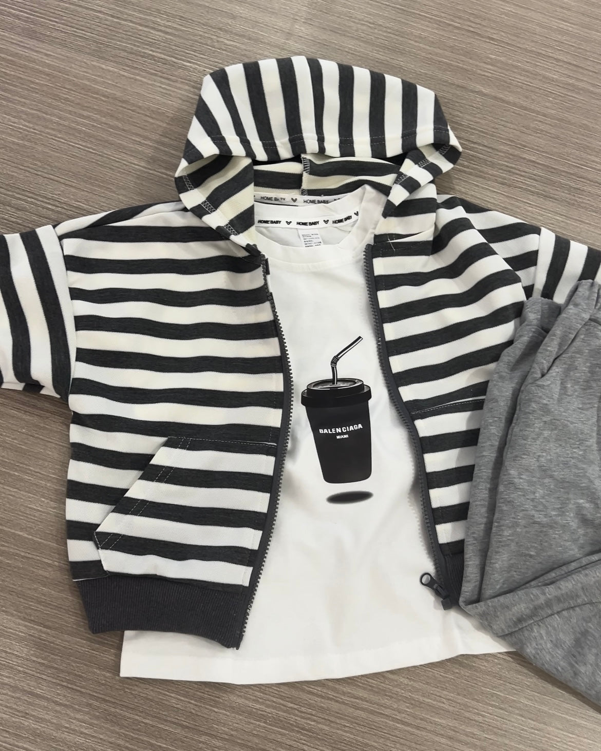 THE EVERYDAY STRIPE HOODIE